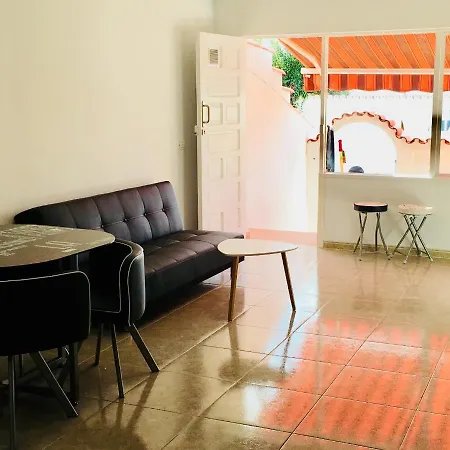 Sunset House شقة