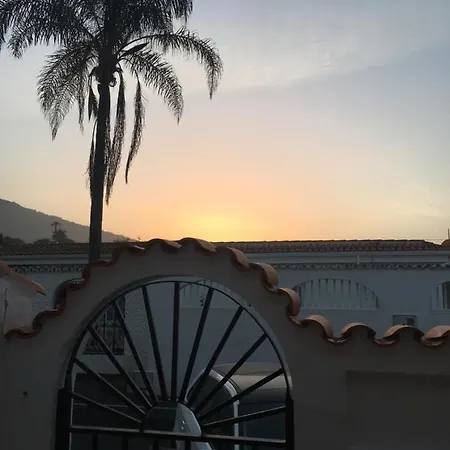 Apartment Sunset House *